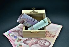 شائعات عن قروض خميس مشيط